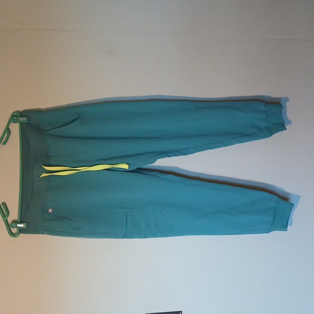 Teal Jogger Scrub Pants with Yellow Accent - Zamora